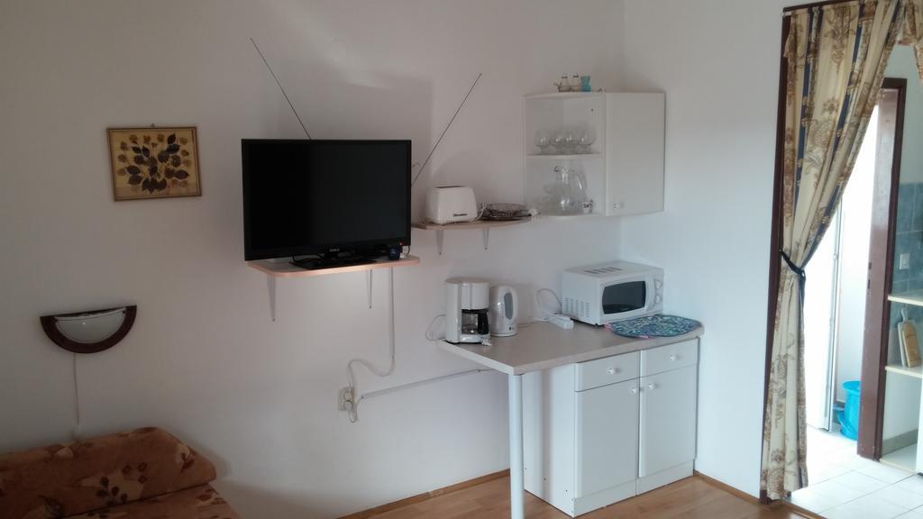 Apartments Marija Bajto Necujam Ruang foto