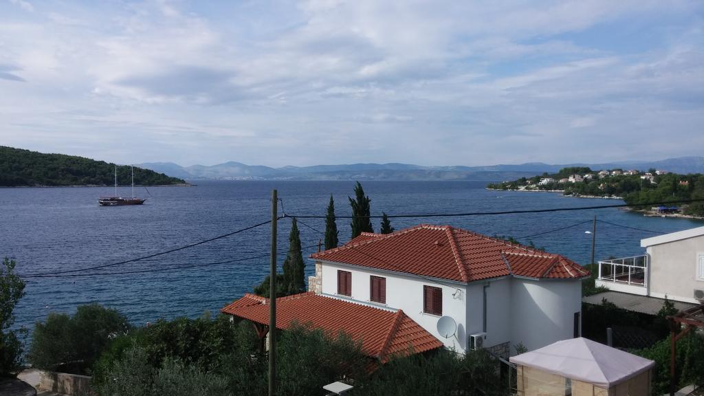 Apartments Marija Bajto Necujam Ruang foto